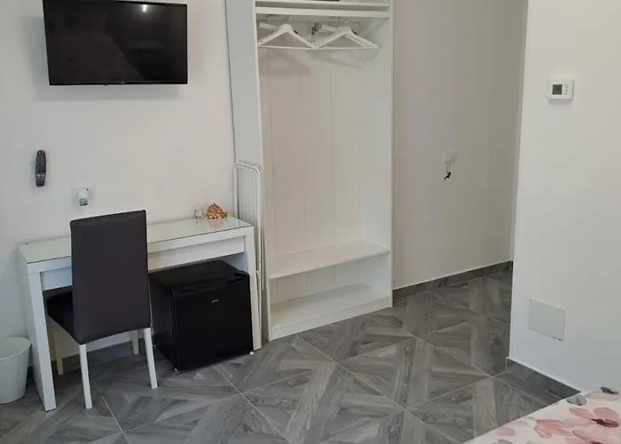 Clarosa 住宿加早餐酒店 皮佐