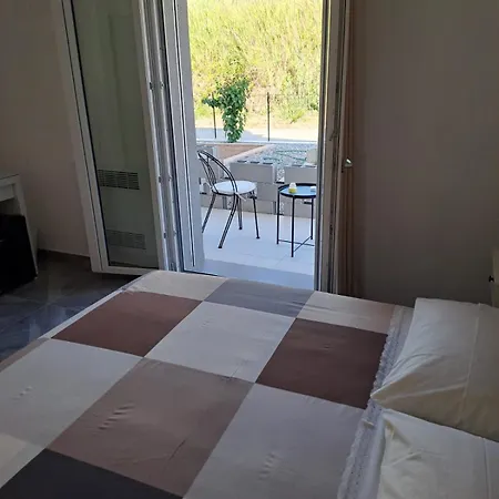 Clarosa Bed & Breakfast *